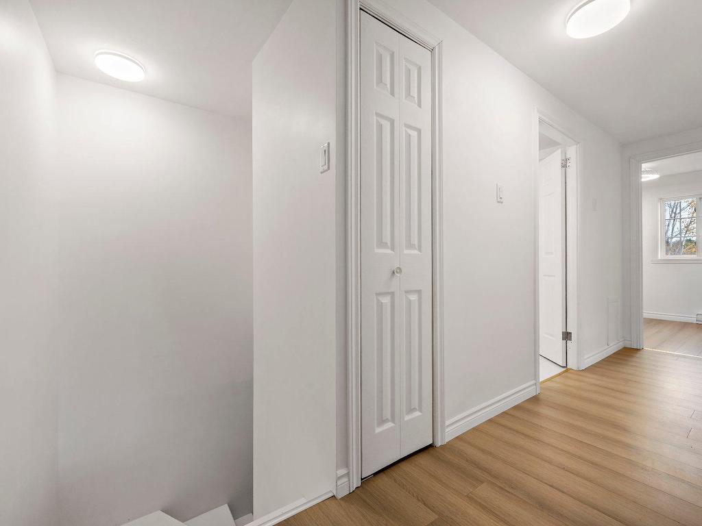 









2257


Ch. du Tour-du-Lac

,
Nominingue,




QC
J0W1R0

