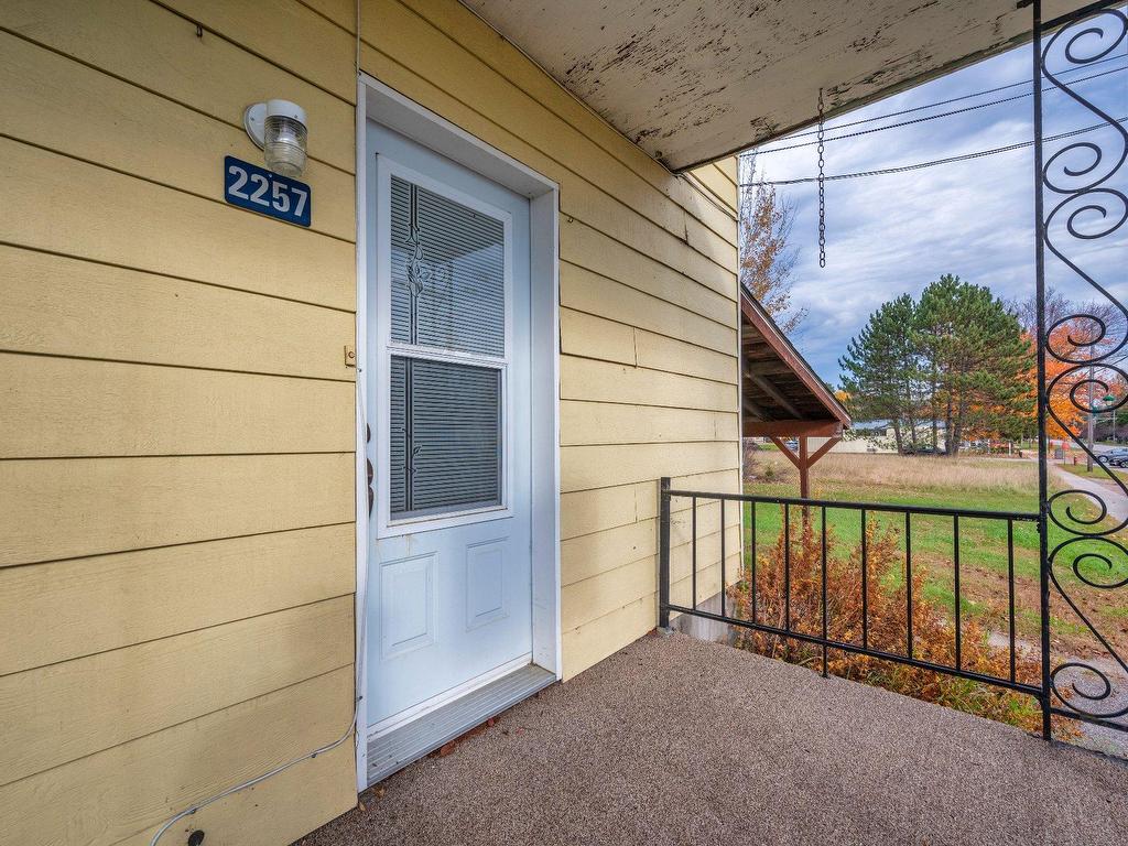 









2257


Ch. du Tour-du-Lac

,
Nominingue,




QC
J0W1R0

