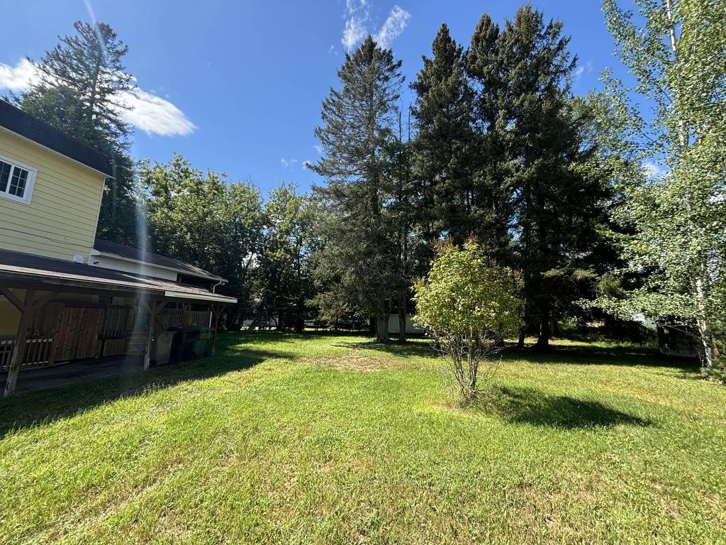 









2257


Ch. du Tour-du-Lac

,
Nominingue,




QC
J0W1R0

