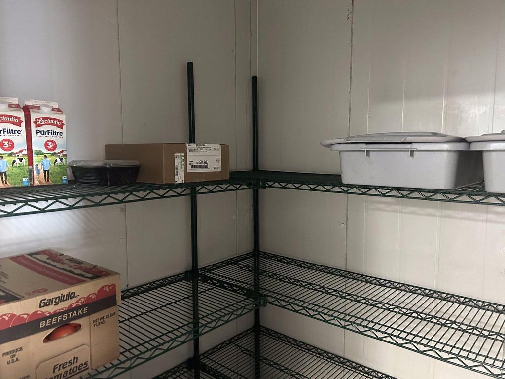 









9232


Boul. Lacordaire

,
Montréal (Saint-Léonard),




QC
H1R2B7

