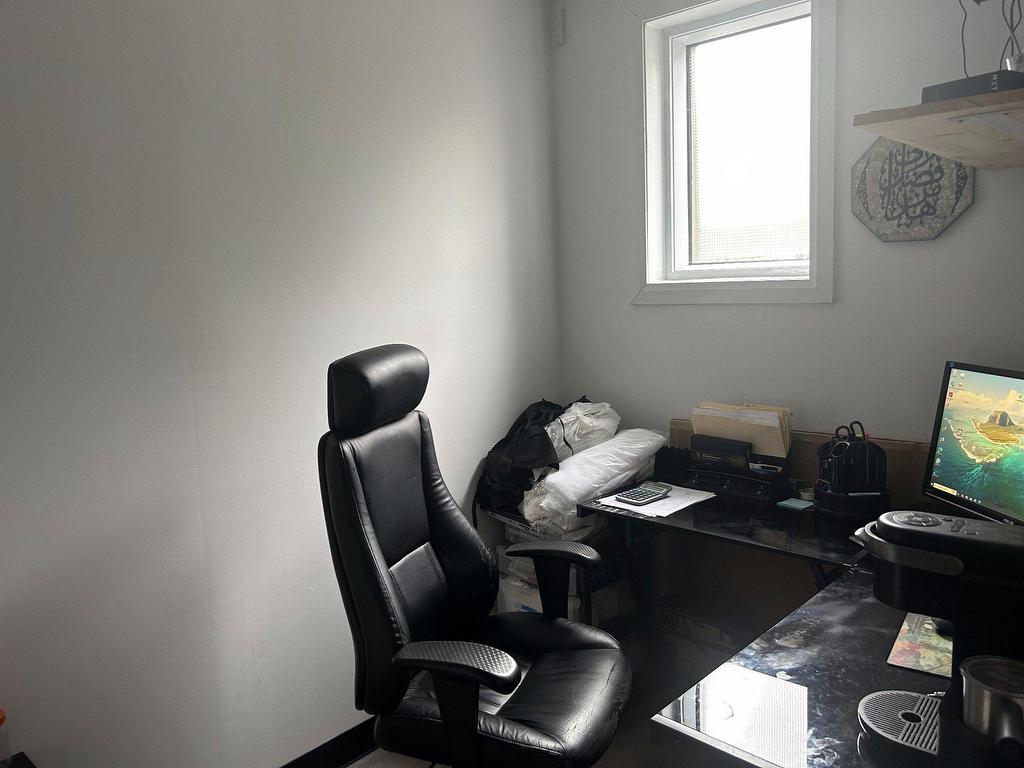 









9232


Boul. Lacordaire

,
Montréal (Saint-Léonard),




QC
H1R2B7

