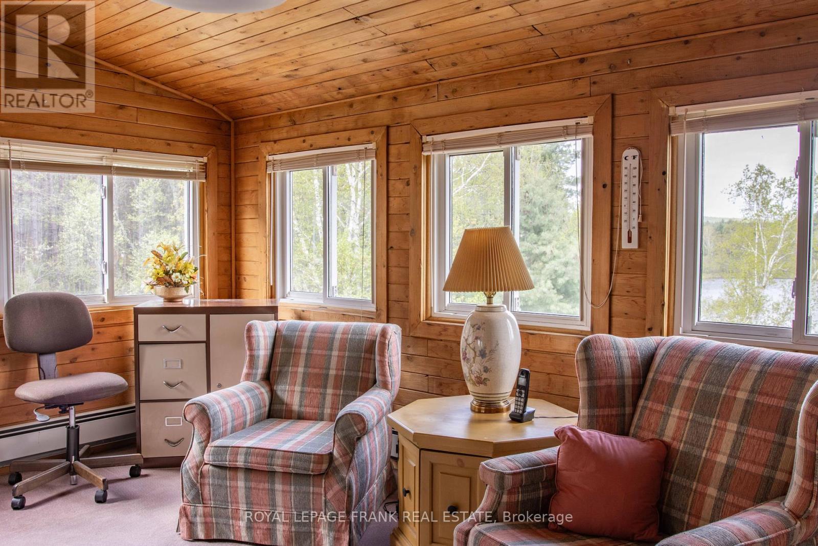 












46 SOUTH BAPTISTE LAKE ROAD

,
Hastings Highlands (Herschel Ward),




Ontario
K0L1C0

