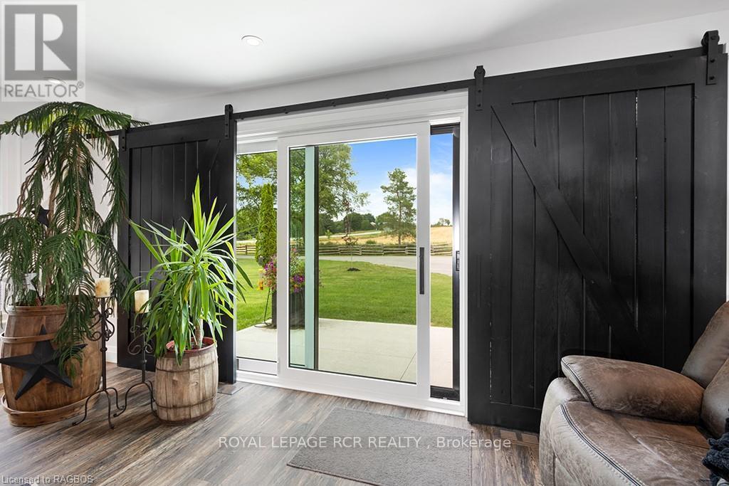 












408082 GREY 4 ROAD

,
Grey Highlands,




Ontario
N0C1J0

