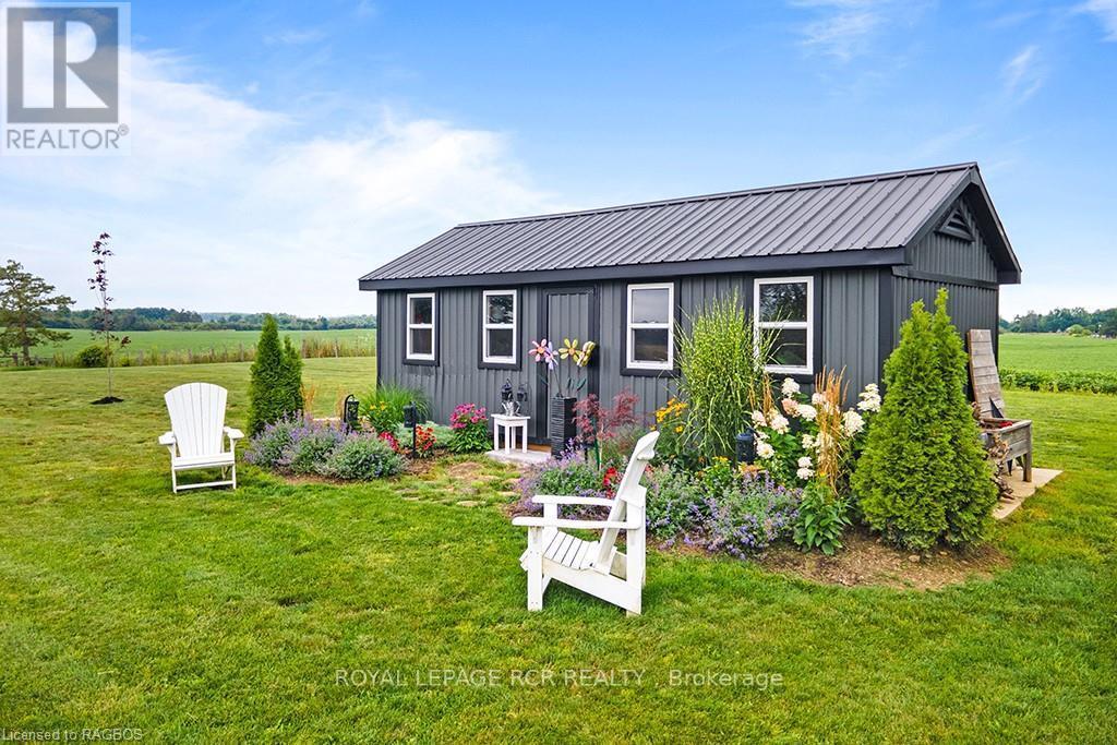 












408082 GREY 4 ROAD

,
Grey Highlands,




Ontario
N0C1J0

