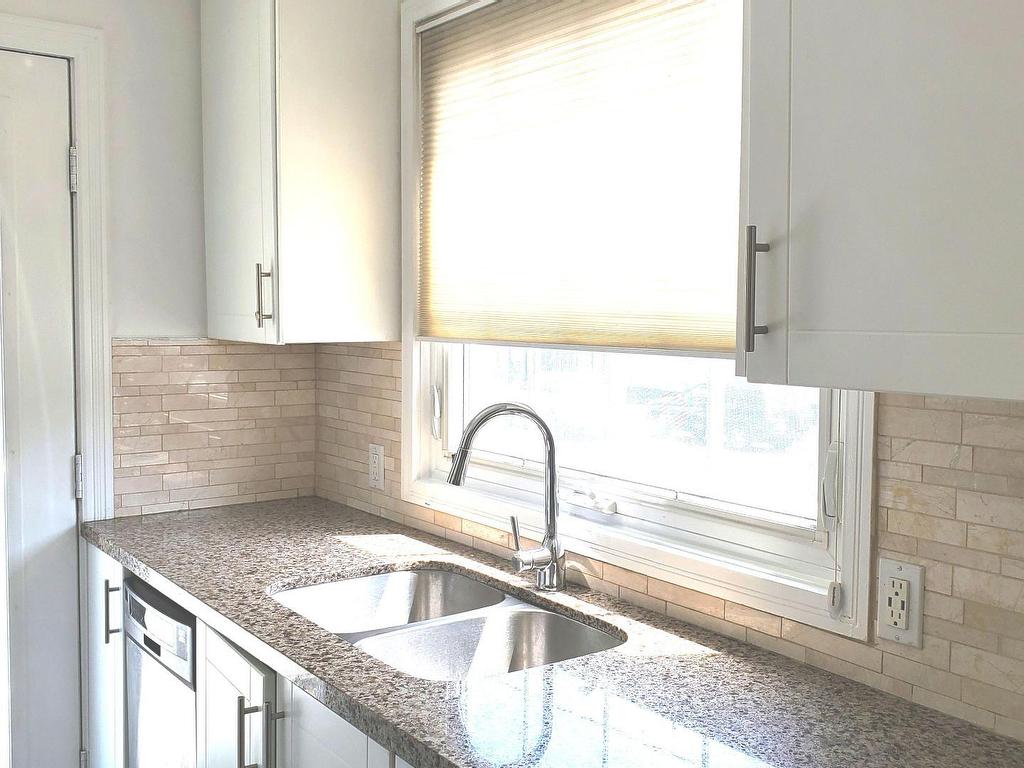 









1


Maynard

Avenue South,
Toronto,




ON
M6K 2Z7

