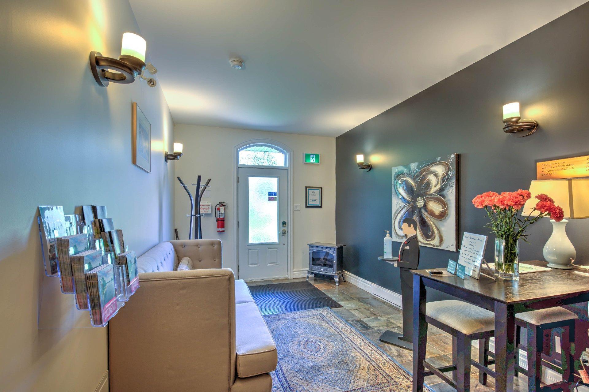 









21


Ch. Burnside

,
La Pêche,




QC
J0X3G0

