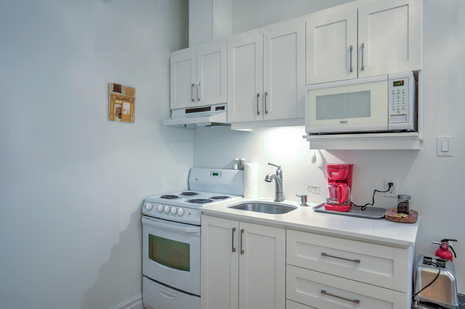 









21


Ch. Burnside

,
La Pêche,




QC
J0X3G0

