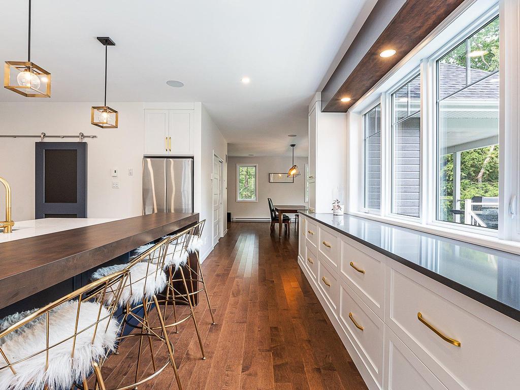 









4


Rue de la Rivière

,
Lac-Brome,




QC
J0E1R0

