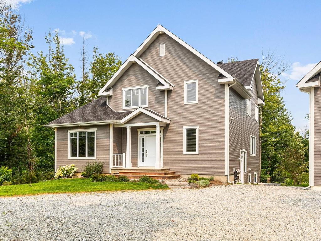 









4


Rue de la Rivière

,
Lac-Brome,




QC
J0E1R0

