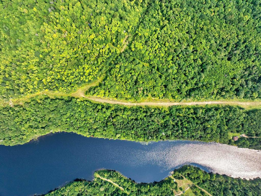 












Appian Way

,
Nominingue,







QC
J0W1R0

