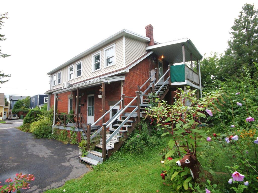 









183

 - 183A


Rue Mackenzie-King

,
Saint-Jean-sur-Richelieu,




QC
J3B5P3

