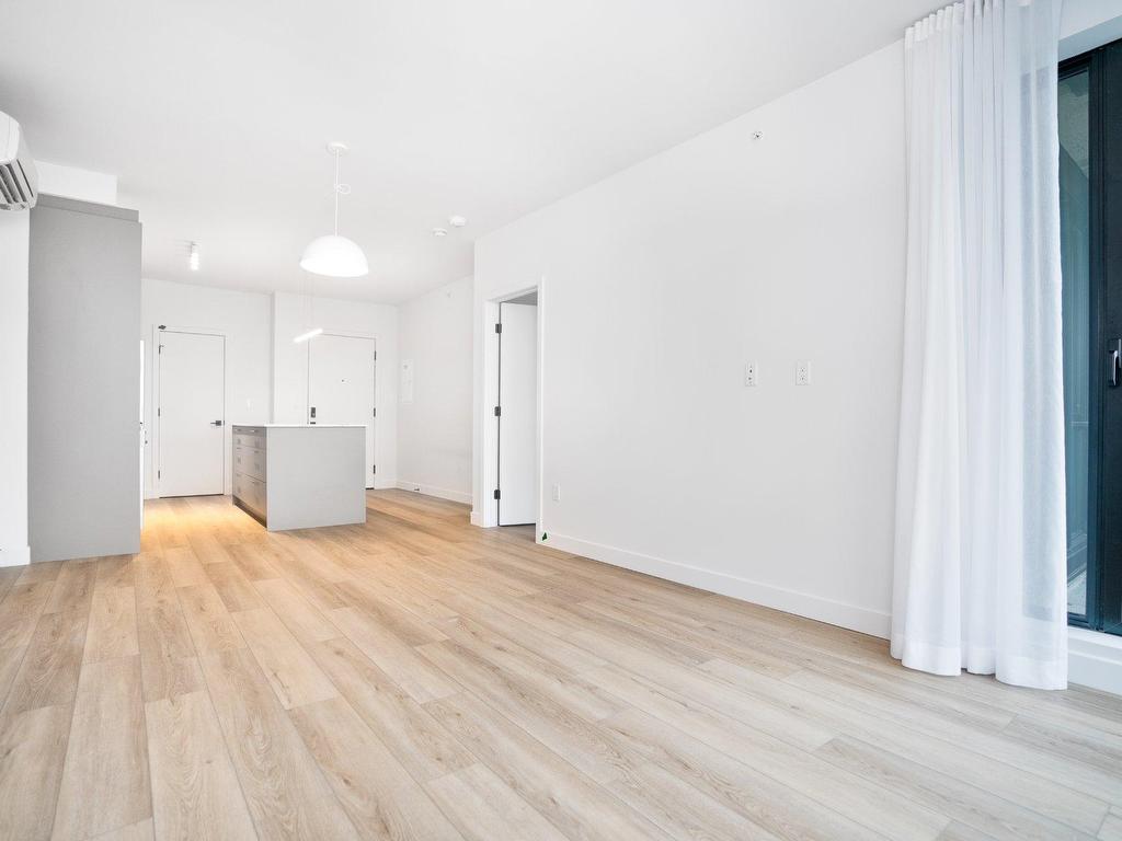 









1020


Rue Levert

, 205,
Montréal (Verdun/Île-des-Soeurs),




QC
H3E0G4

