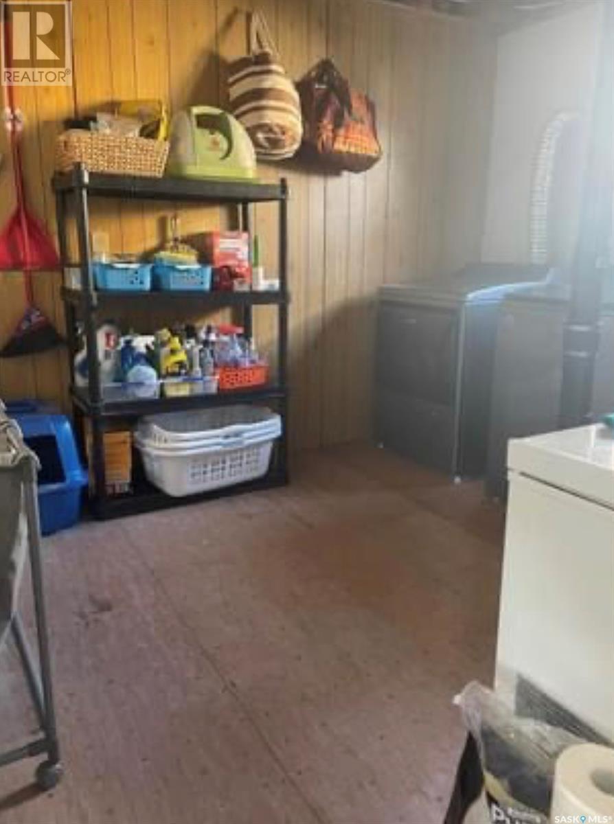 












416 flinport ROAD

,
Denare Beach,




Saskatchewan
S0P0B0

