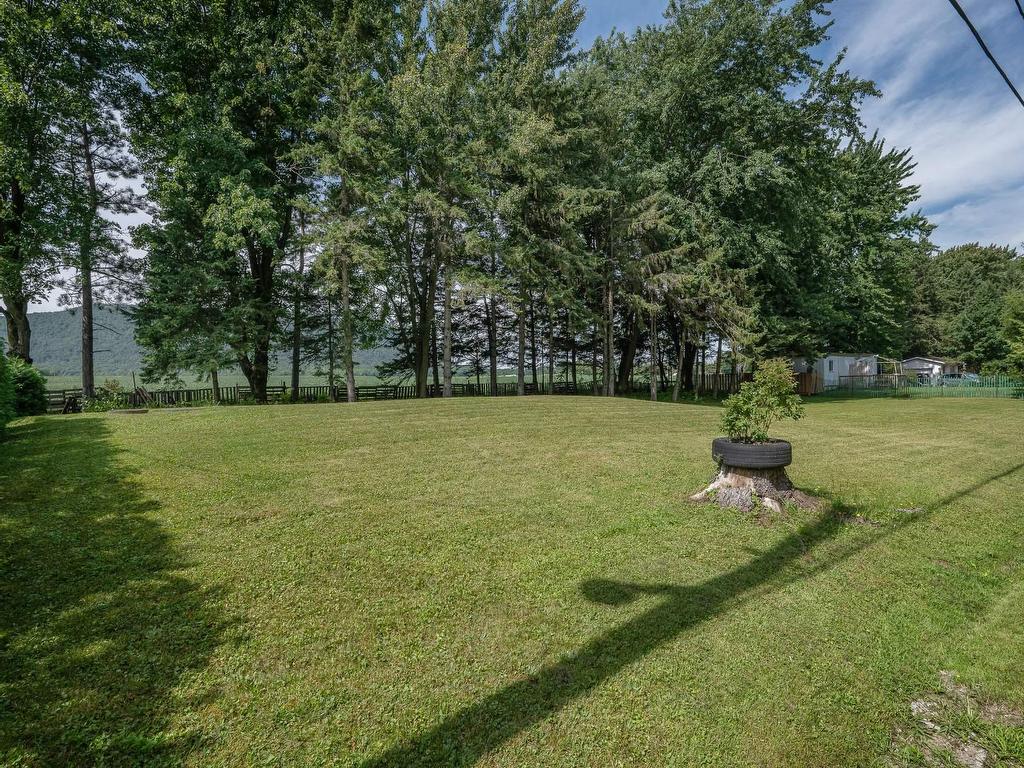 









238


Rue des Cèdres

,
Saint-Pie,







QC
J0H1W0

