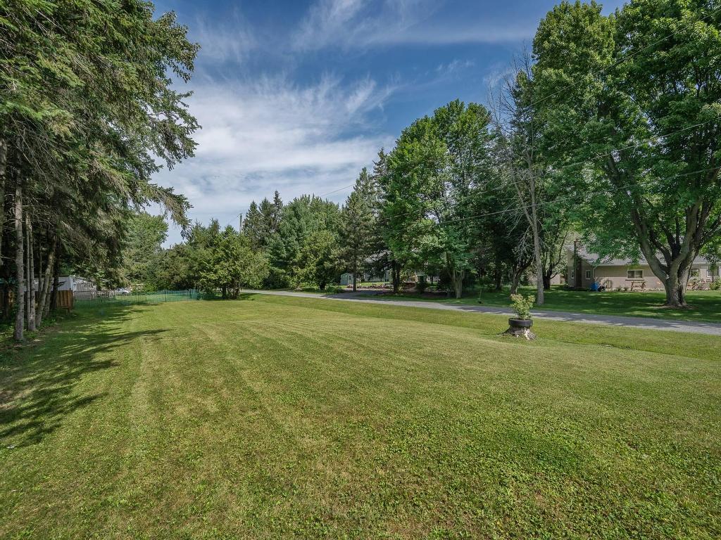 









238


Rue des Cèdres

,
Saint-Pie,







QC
J0H1W0

