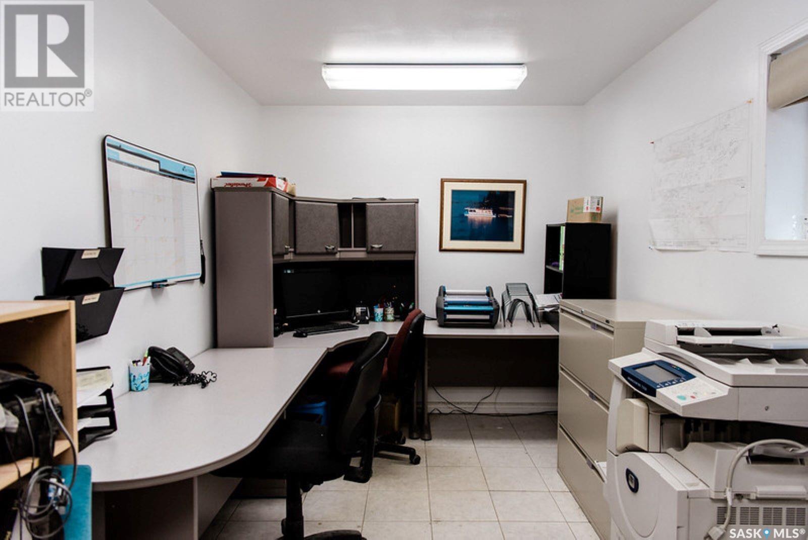












134 Collins STREET

,
Creighton,




Saskatchewan
S0G3N0

