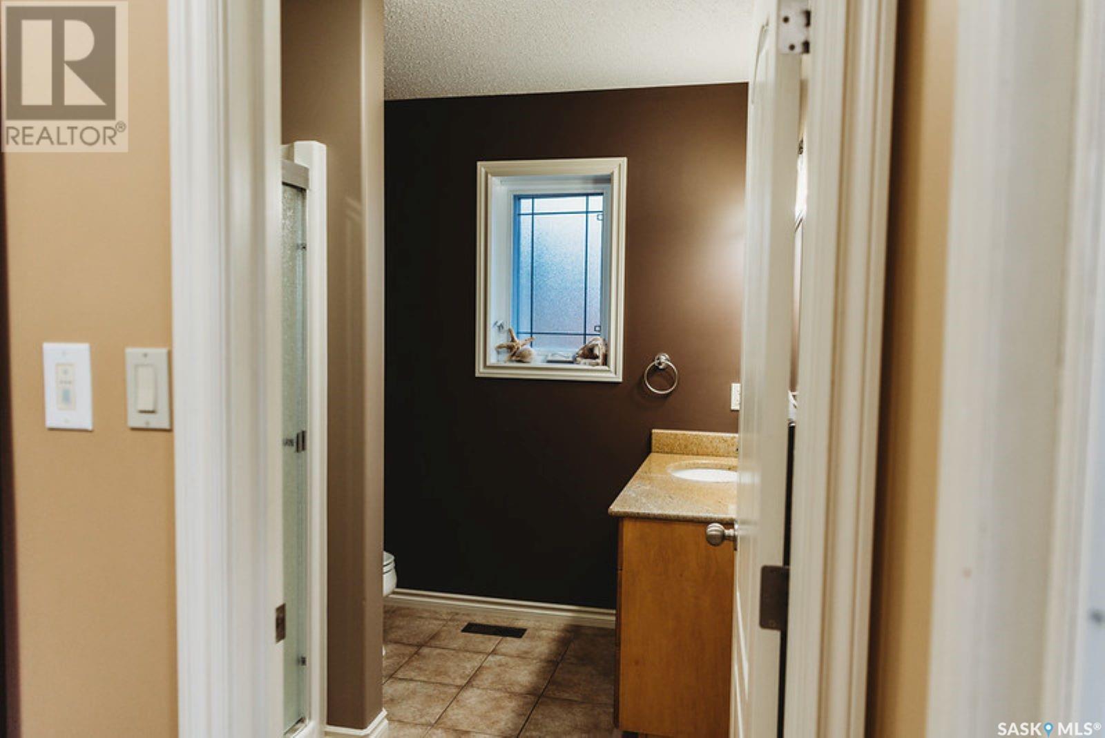 












134 Collins STREET

,
Creighton,




Saskatchewan
S0G3N0

