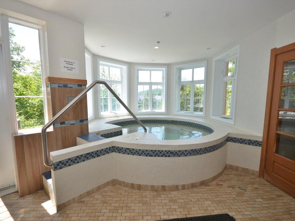 









140


Ch. au Pied-de-la-Montagne

, 243,
Mont-Tremblant,




QC
J8E3M2

