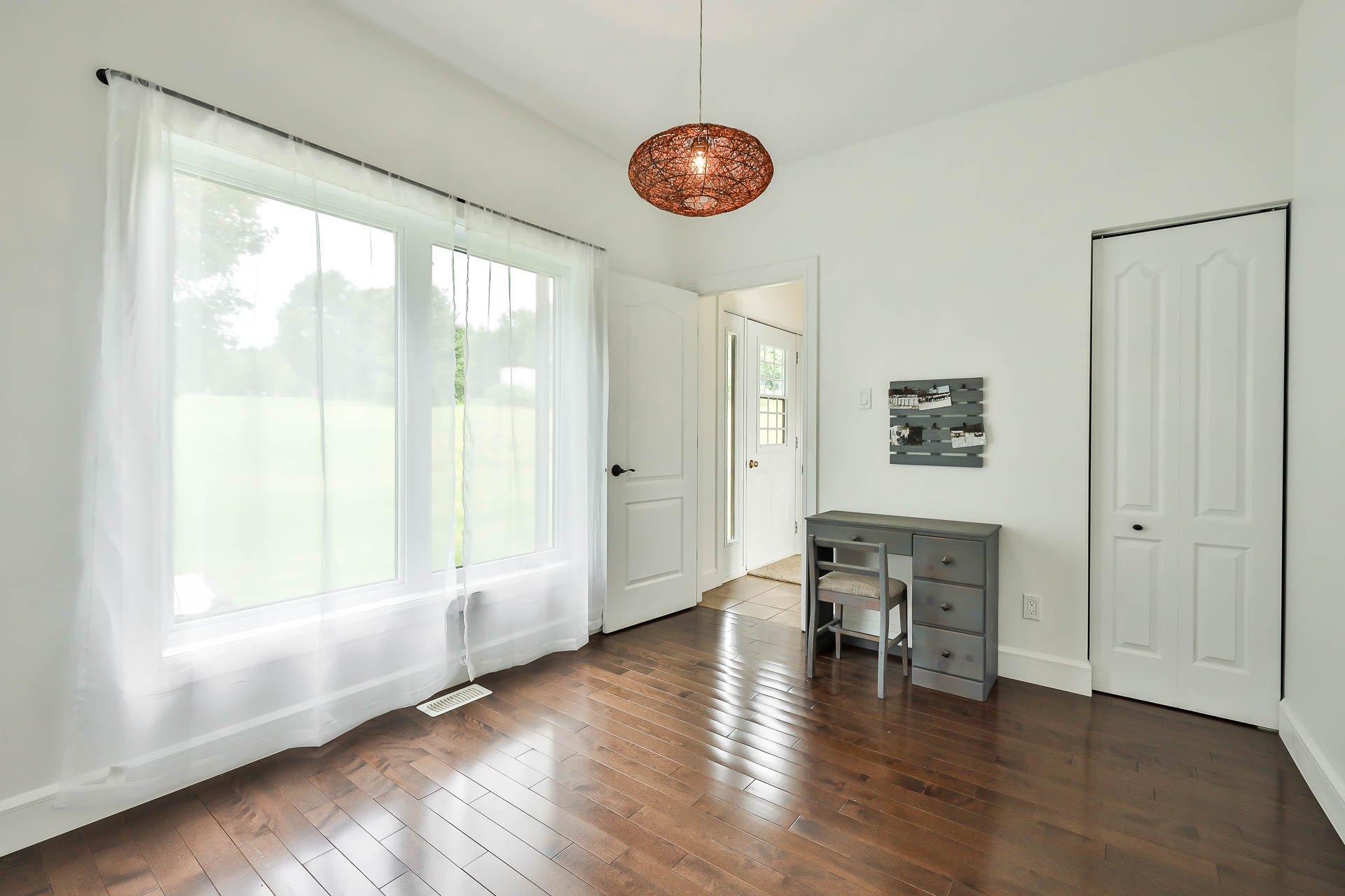 









2060


Côte St-Victor

,
Papineauville,







QC
J0V1R0

