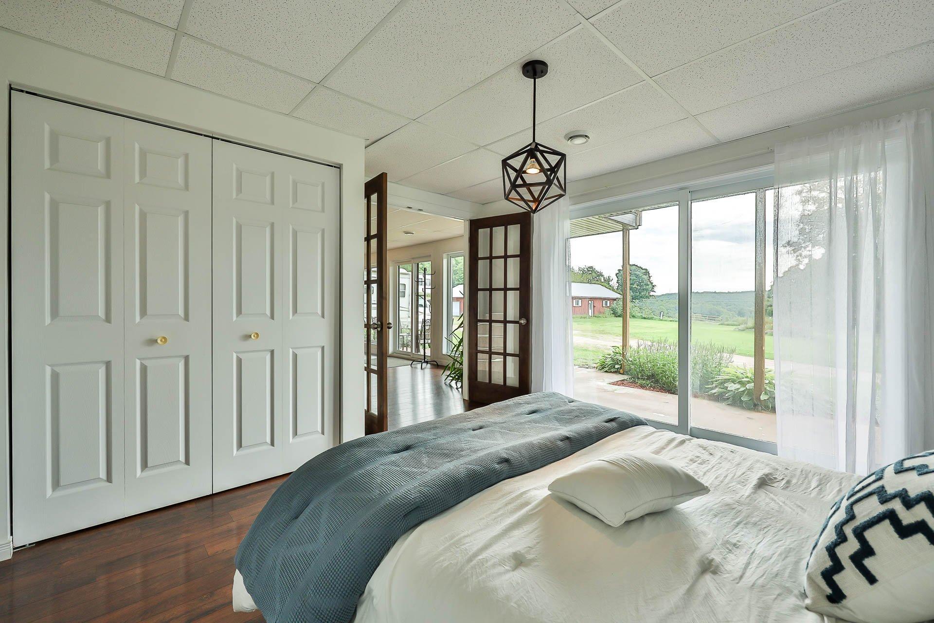 









2060


Côte St-Victor

,
Papineauville,







QC
J0V1R0

