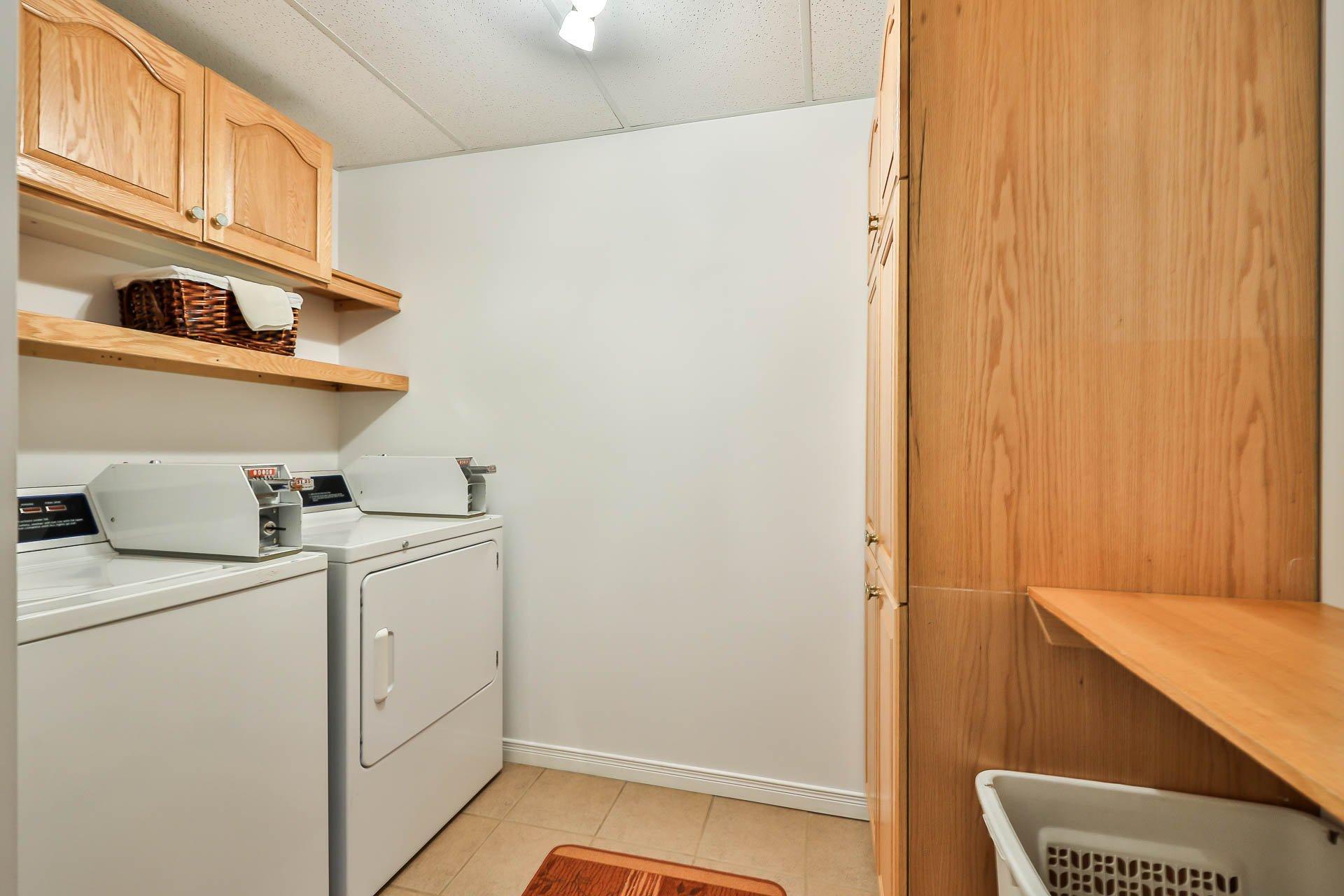 









2060


Côte St-Victor

,
Papineauville,







QC
J0V1R0

