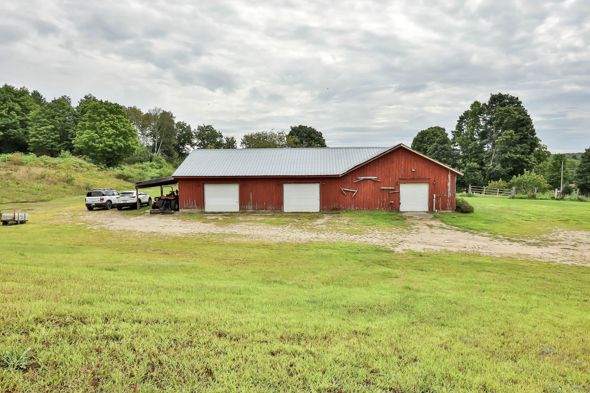 









2060


Côte St-Victor

,
Papineauville,







QC
J0V1R0

