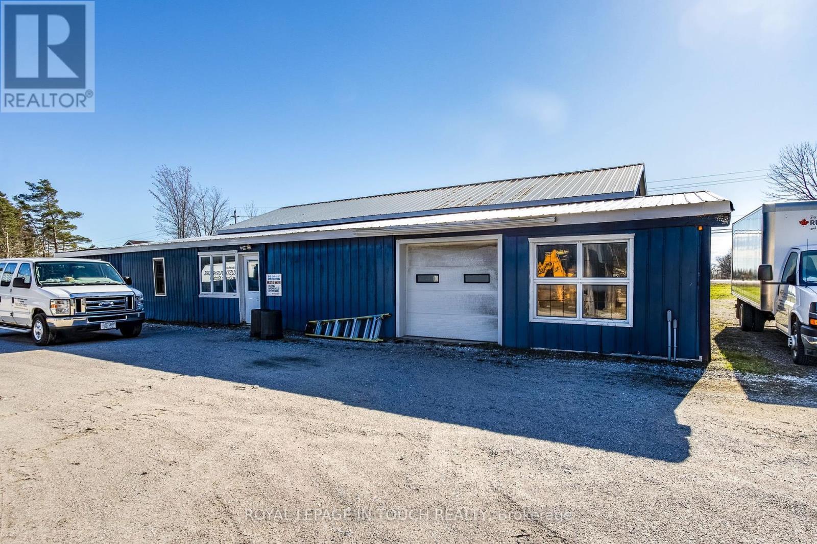 












239 COUNTY ROAD 6 S

,
Tiny,




Ontario
L0L2J0

