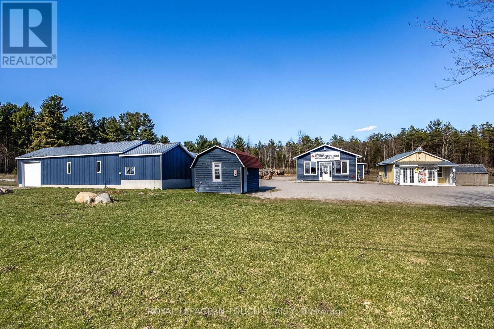 












239 COUNTY ROAD 6 S

,
Tiny,




Ontario
L0L2J0

