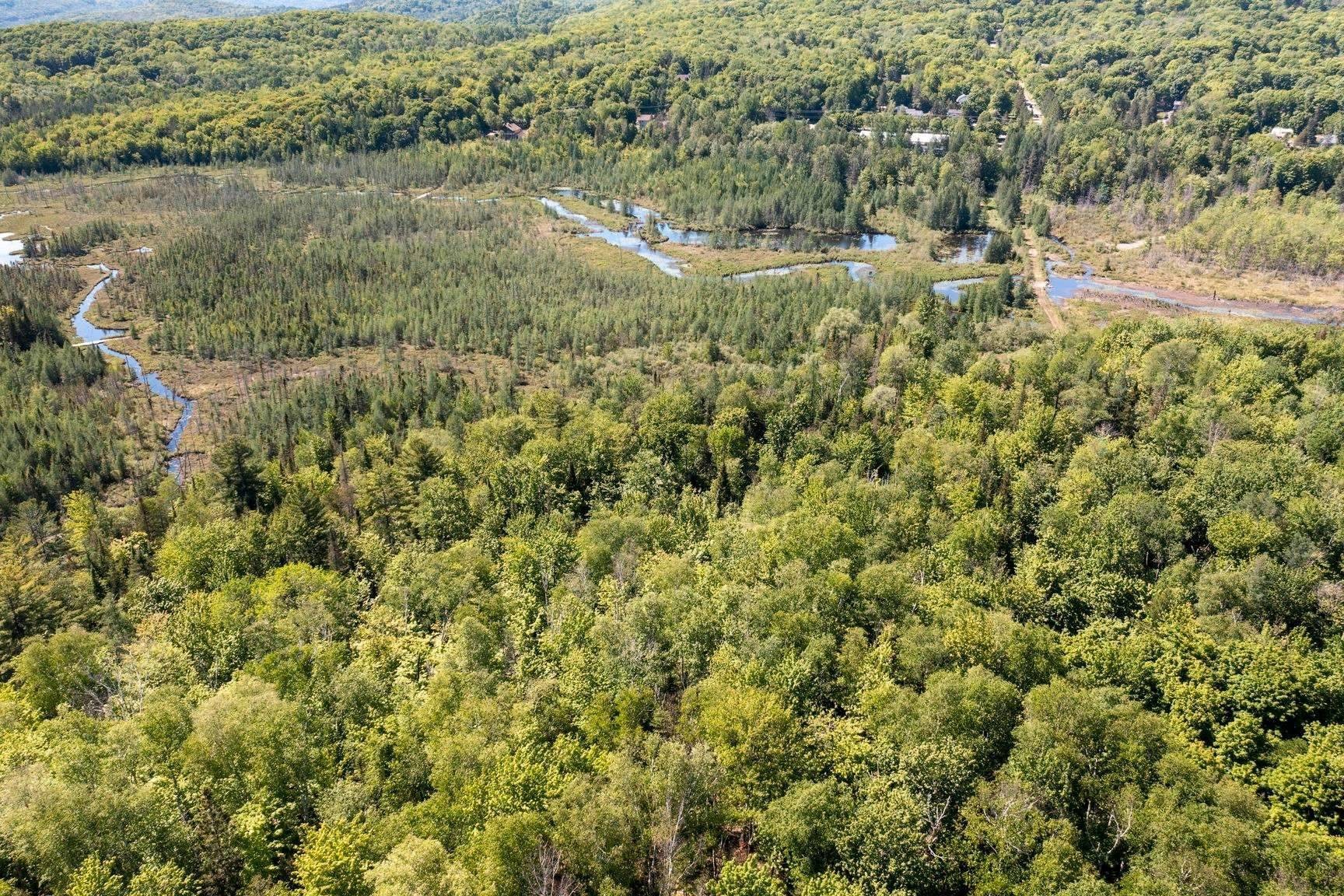 












Ch. du Lac-Écho

,
Prévost,







QC
J5L2S2

