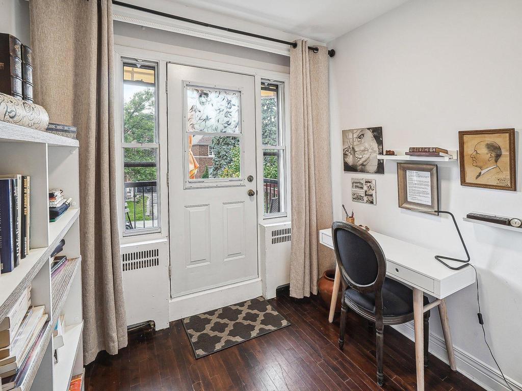 









3045

 - 3047


Av. de Brighton

,
Montréal (Côte-des-Neiges/Notre-Dame-de-Grâce),




QC
H3S1T7

