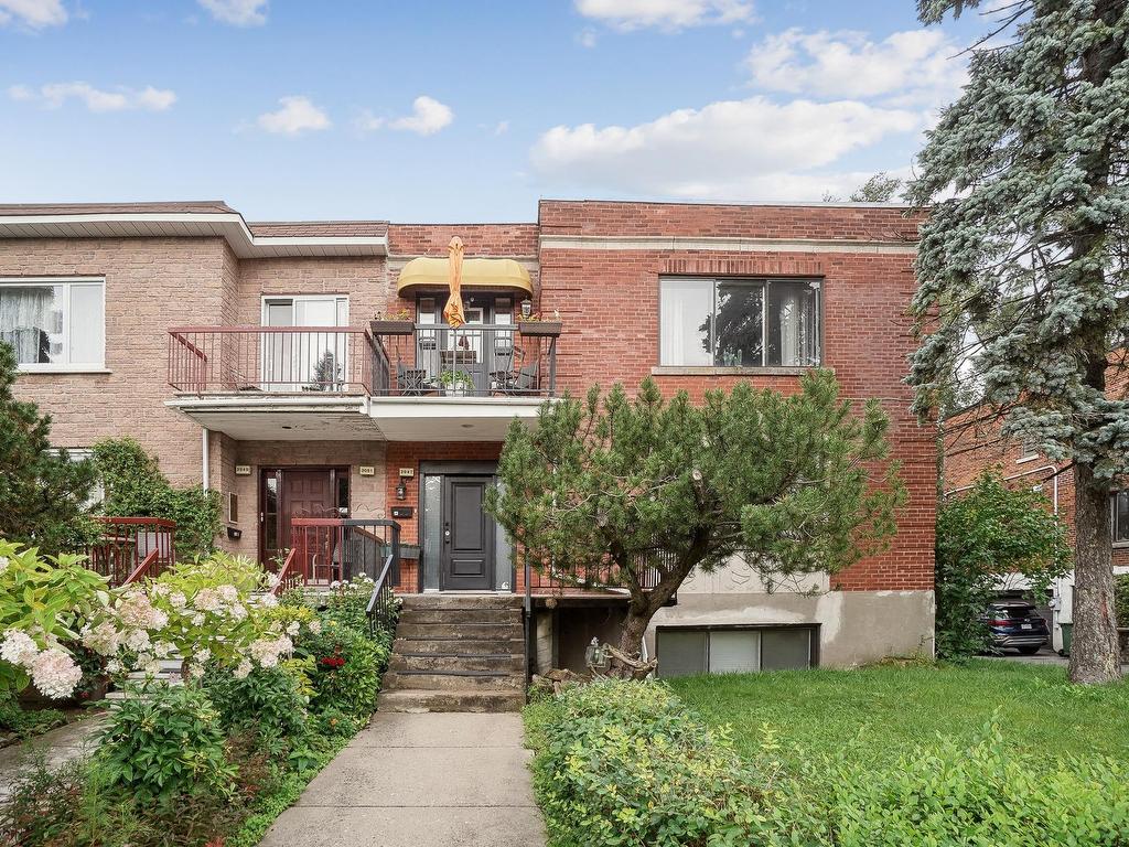 









3045

 - 3047


Av. de Brighton

,
Montréal (Côte-des-Neiges/Notre-Dame-de-Grâce),




QC
H3S1T7

