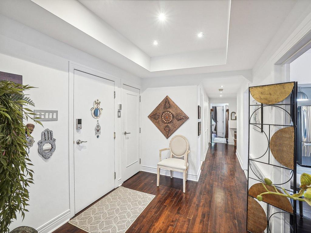 









3045

 - 3047


Av. de Brighton

,
Montréal (Côte-des-Neiges/Notre-Dame-de-Grâce),




QC
H3S1T7

