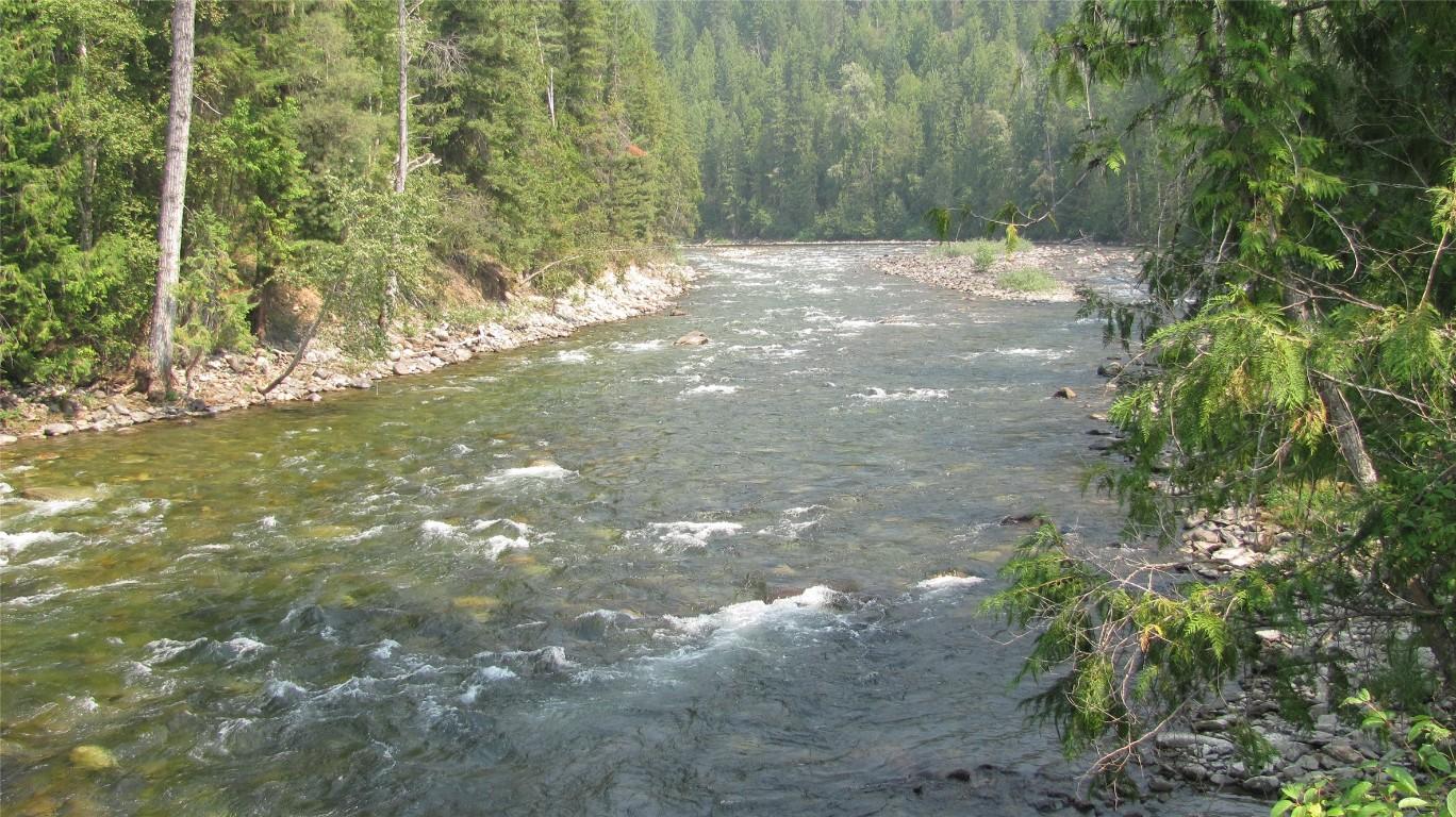 









130  Acres


Sugar Lake-Sihlis FSR

Road,
Cherryville,







BC
V0E 2G3

