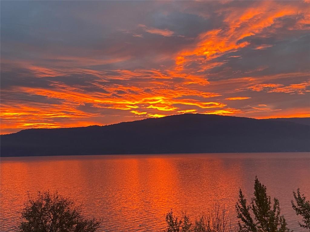 









9304


Hodges

Road,
Vernon,







BC
V1H 2C4

