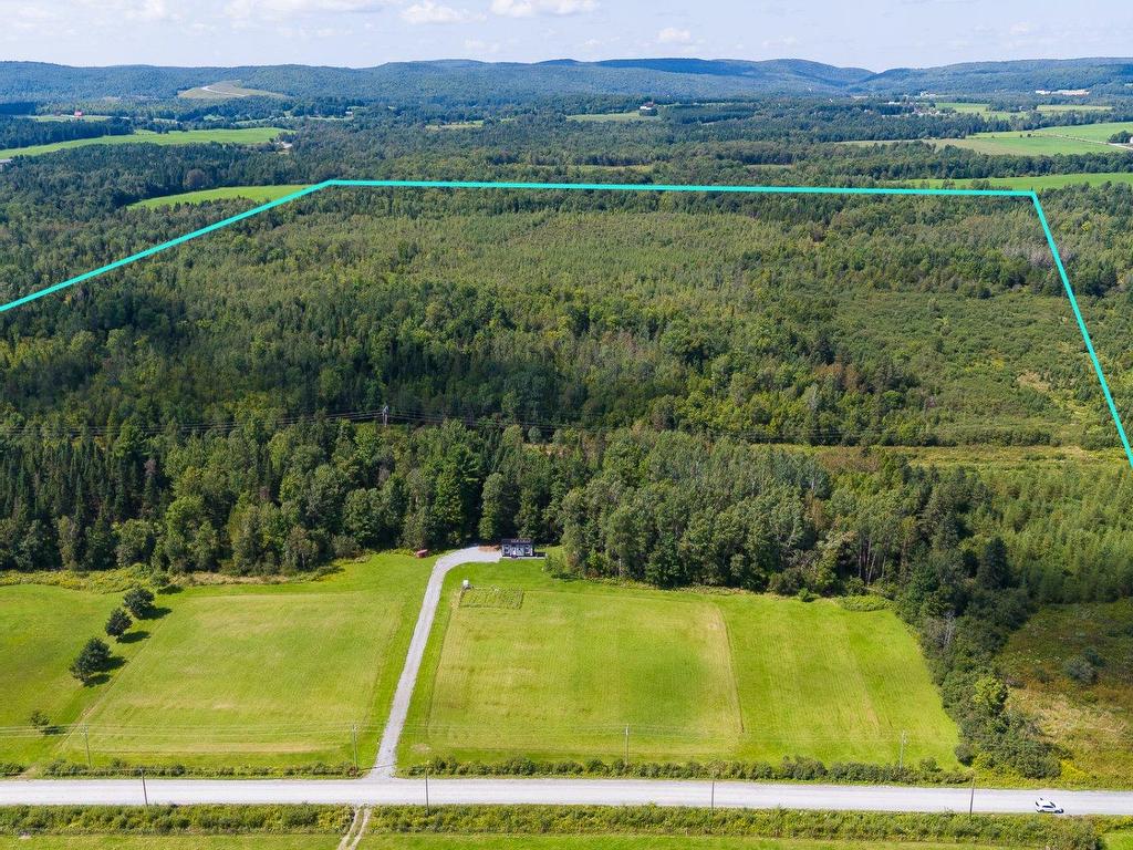 












Ch. Beaulé

,
Dudswell,







QC
J0B2L0

