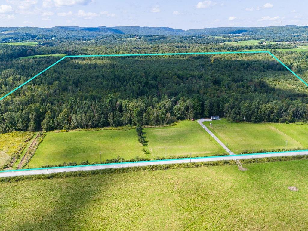 












Ch. Beaulé

,
Dudswell,







QC
J0B2L0

