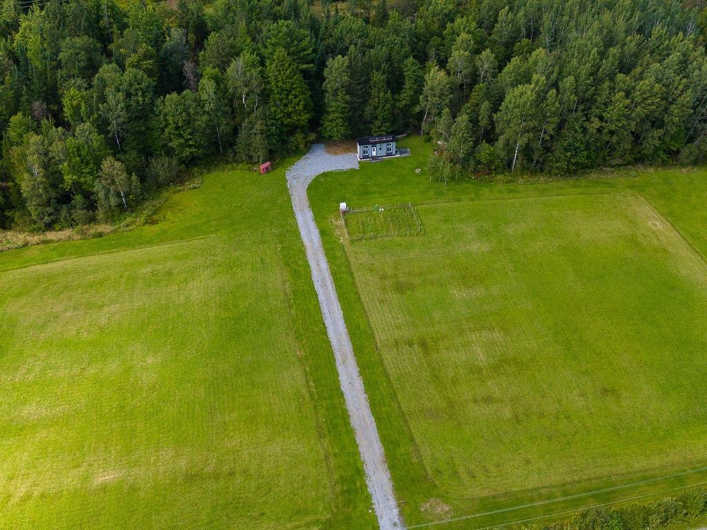 












Ch. Beaulé

,
Dudswell,







QC
J0B2L0

