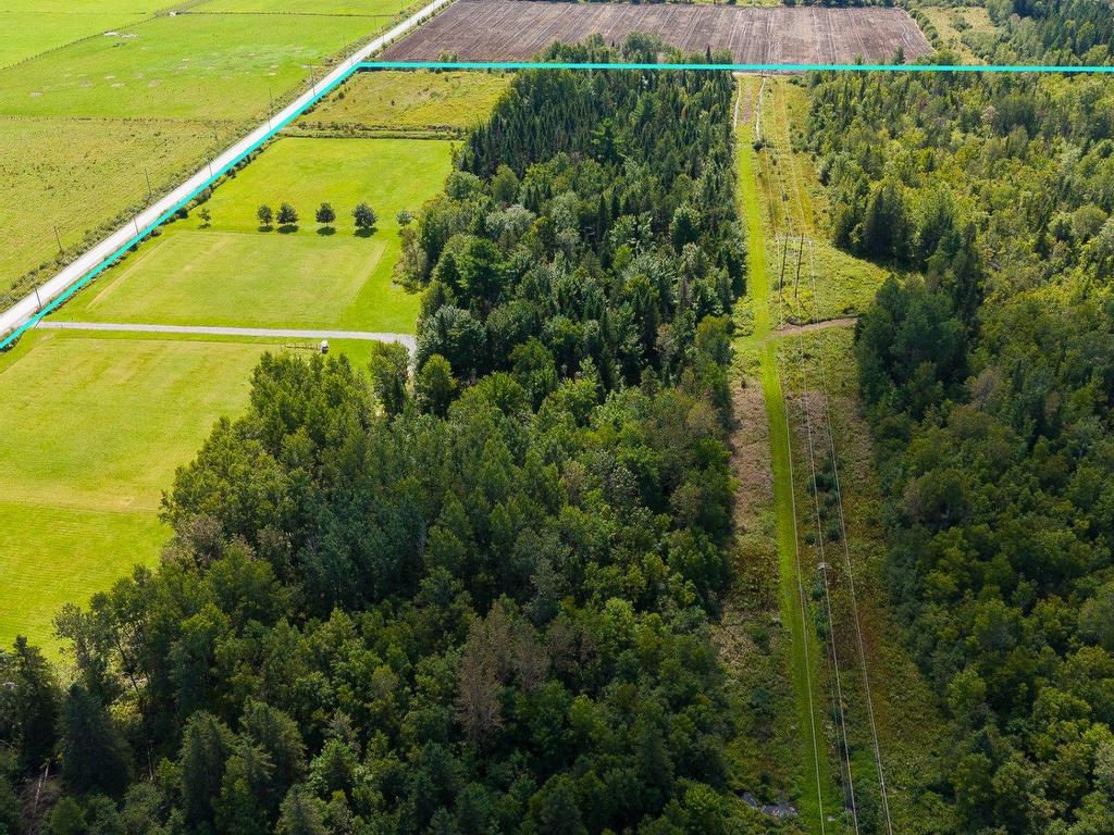 












Ch. Beaulé

,
Dudswell,







QC
J0B2L0

