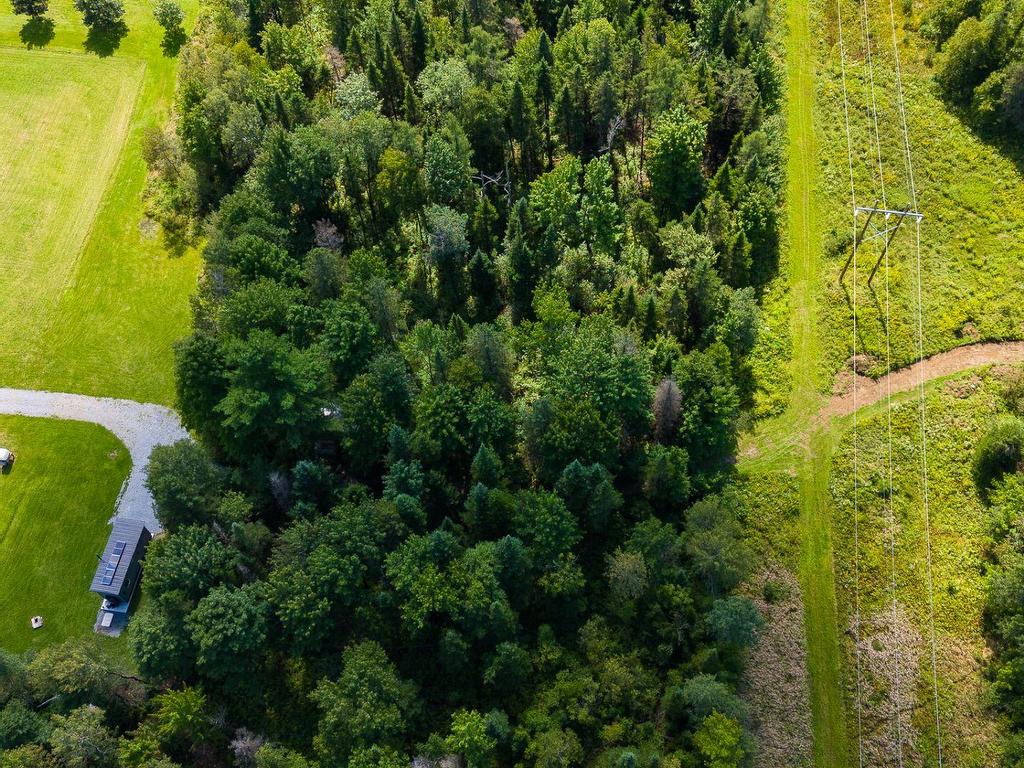 












Ch. Beaulé

,
Dudswell,







QC
J0B2L0

