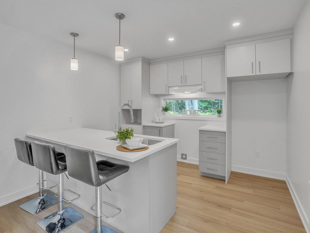 









14A


Ch. Crouch

,
Val-des-Monts,




QC
J8M1M9

