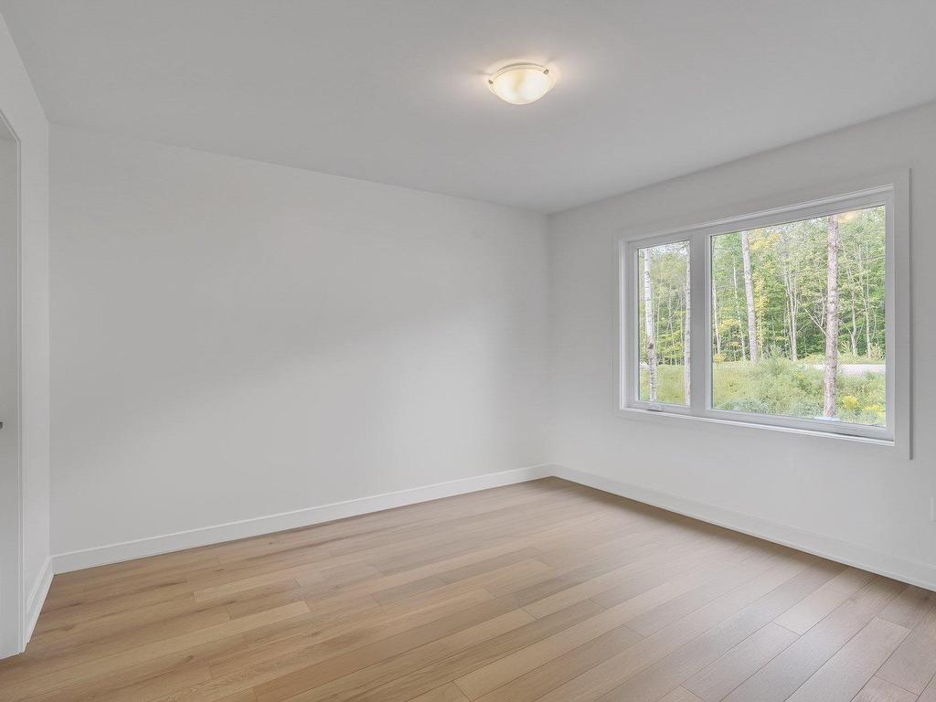 









14A


Ch. Crouch

,
Val-des-Monts,




QC
J8M1M9

