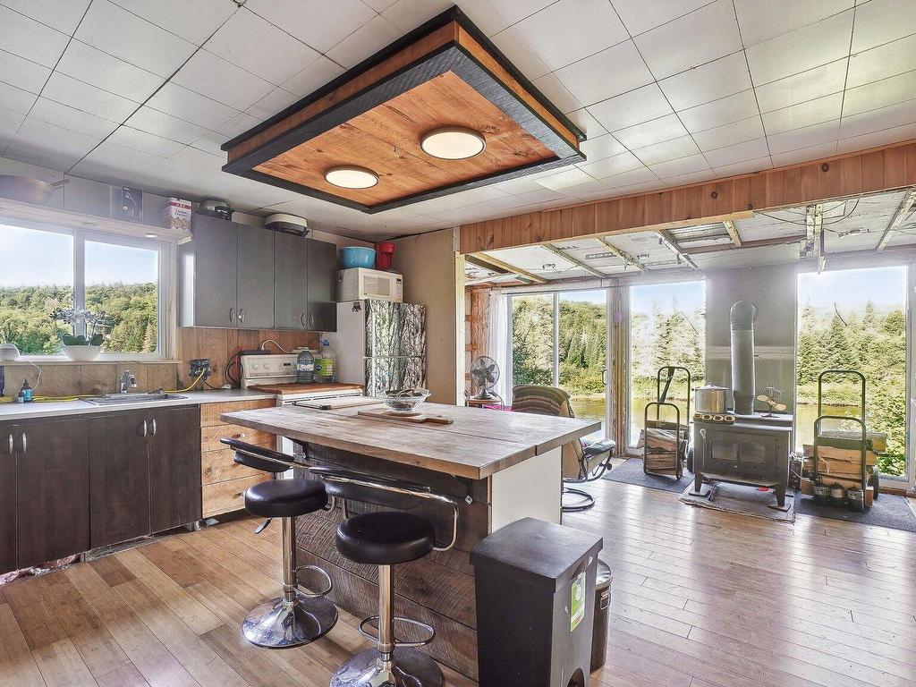 









801


Rue de la Côte-Jaune

,
Chertsey,




QC
J0K3K0


