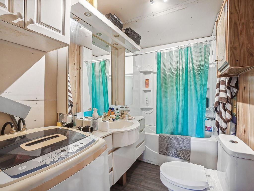 









801


Rue de la Côte-Jaune

,
Chertsey,




QC
J0K3K0

