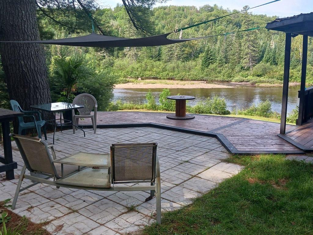 









801


Rue de la Côte-Jaune

,
Chertsey,




QC
J0K3K0

