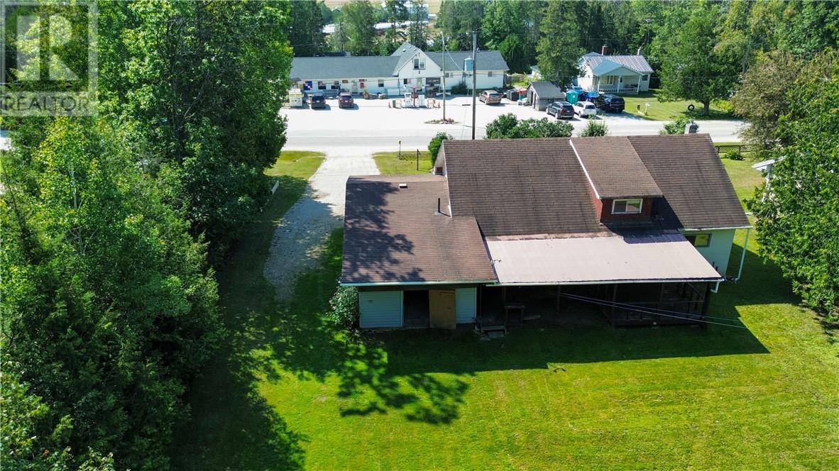 












9378 Highway 542

,
Spring Bay, Manitoulin Island,




Ontario
P0P2B0

