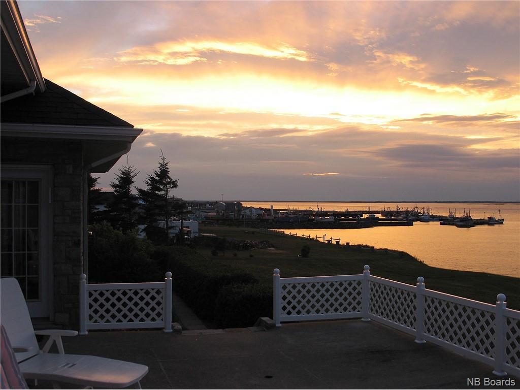 









115


St-Pierre Est

BLVD,
Caraquet,




NB
E1W 1A9


