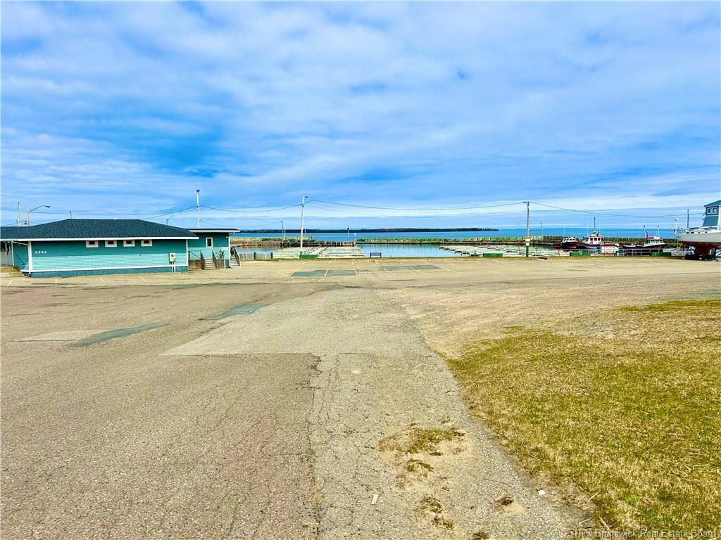 









7662


du Havre

,
Bas-Caraquet,




NB
E1W 5X2

