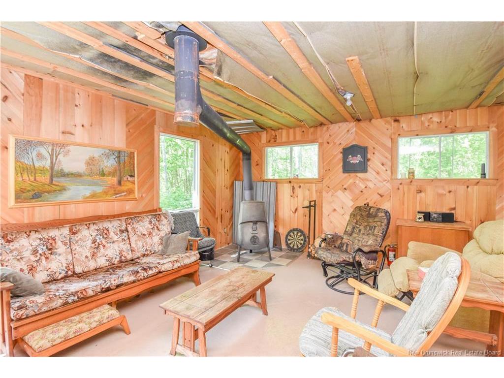 









Lot


Paquetville

RD,
Paquetville,







NB
E8R 1E6

