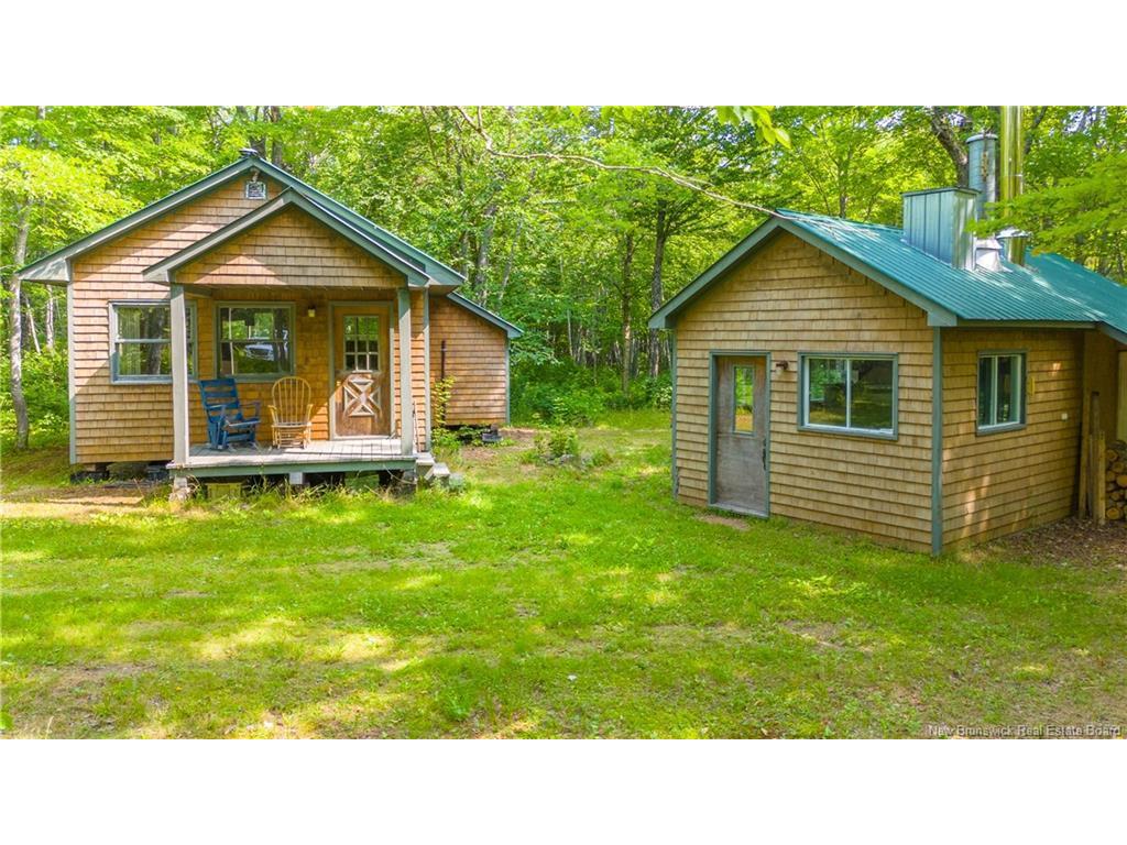 









Lot


Paquetville

RD,
Paquetville,







NB
E8R 1E6

