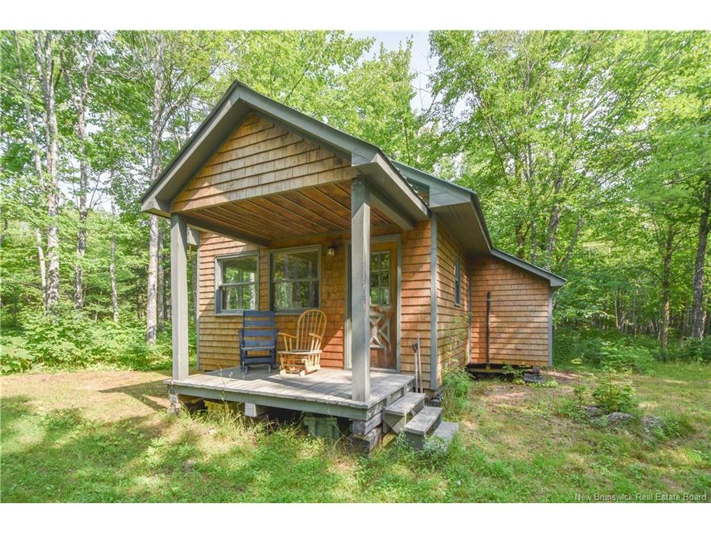 









Lot


Paquetville

RD,
Paquetville,







NB
E8R 1E6

